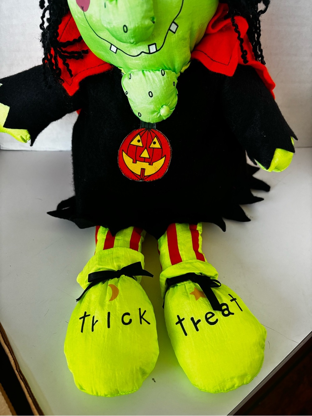 Vintage 90’s Halloween Witch Stuffed Nylon Plush 21” - Picture 4 of 10